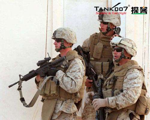 無處不在的中國(guó)制造——?jiǎng)e懷疑，美軍戰(zhàn)術(shù)手電也是中國(guó)制造的??！